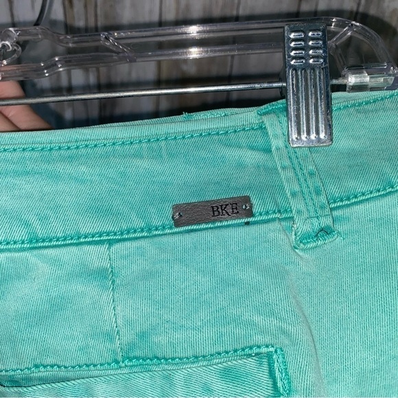 BKE Mollie Stretch Marine Green Shorts - Picture 6 of 9